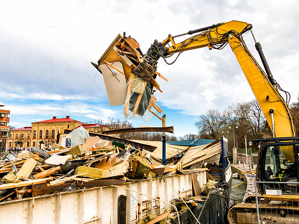 Best Commercial Junk Removal  in Waynesboro, MS